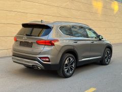 Photo of the vehicle Hyundai Santa Fe