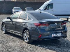 Photo of the vehicle Hyundai Sonata