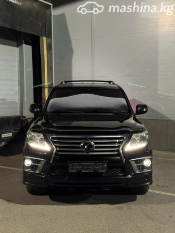 Lexus LX