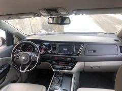 Фото авто Kia Carnival