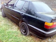 Photo of the vehicle Volkswagen Vento