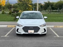 Фото авто Hyundai Elantra