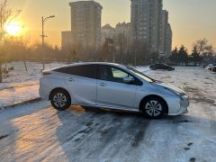 Фото авто Toyota Prius