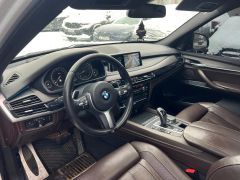 Photo of the vehicle BMW X5