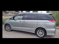 Photo of the vehicle Toyota Estima