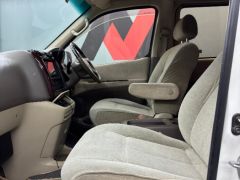 Photo of the vehicle Toyota HiAce