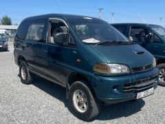 Фото авто Mitsubishi Delica