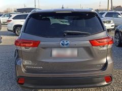 Сүрөт унаа Toyota Highlander