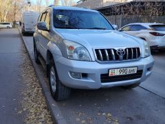 Сүрөт унаа Toyota Land Cruiser Prado