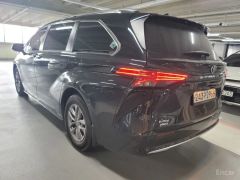 Сүрөт унаа Toyota Sienna