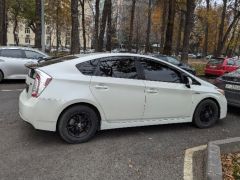 Сүрөт унаа Toyota Prius