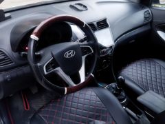 Сүрөт унаа Hyundai Solaris