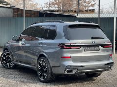 Фото авто BMW X7