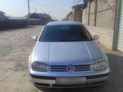 Photo of the vehicle Volkswagen Golf