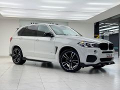 Photo of the vehicle BMW X5