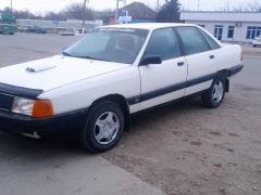 Photo of the vehicle Audi 100