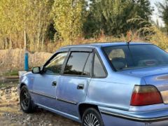 Сүрөт унаа Daewoo Nexia