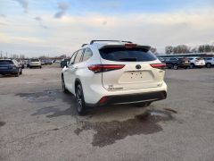 Сүрөт унаа Toyota Highlander