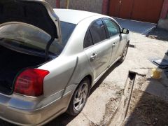 Сүрөт унаа Toyota Avensis