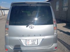 Фото авто Toyota Voxy