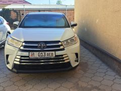 Сүрөт унаа Toyota Highlander