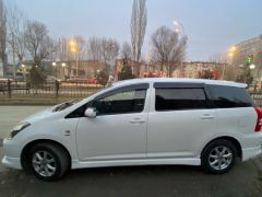 Фото авто Toyota Wish