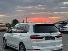 Фото авто BMW X7