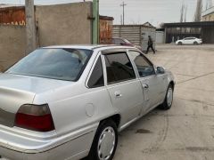 Сүрөт унаа Daewoo Nexia