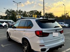 Photo of the vehicle BMW X5