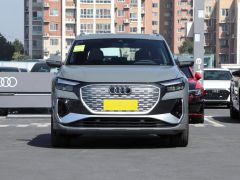 Сүрөт унаа Audi Q4 e-tron