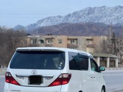 Сүрөт унаа Toyota Alphard