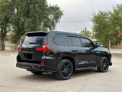 Photo of the vehicle Lexus LX