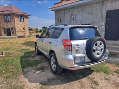 Фото авто Toyota RAV4