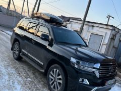 Сүрөт унаа Toyota Land Cruiser