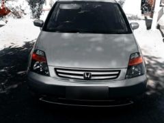 Сүрөт унаа Honda Stream