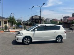 Фото авто Toyota Ipsum