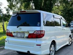 Сүрөт унаа Toyota Alphard