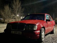 Фото авто Mercedes-Benz W124