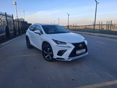 Photo of the vehicle Lexus NX