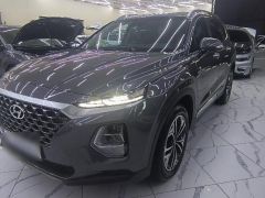 Photo of the vehicle Hyundai Santa Fe