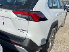 Сүрөт унаа Toyota RAV4