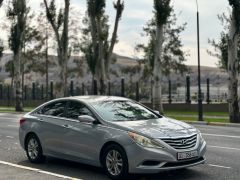 Photo of the vehicle Hyundai Sonata