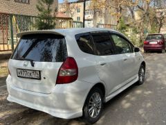 Фото авто Honda Fit