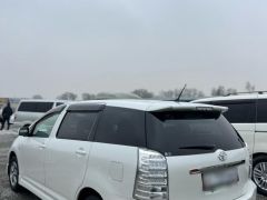 Сүрөт унаа Toyota Wish