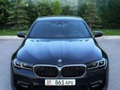 Фото авто BMW M5