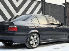 Photo of the vehicle BMW 3 Series