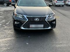 Photo of the vehicle Lexus ES