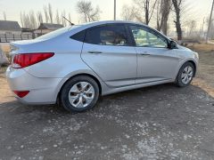 Фото авто Hyundai Accent