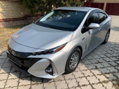 Фото авто Toyota Prius