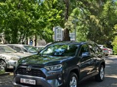 Сүрөт унаа Toyota RAV4